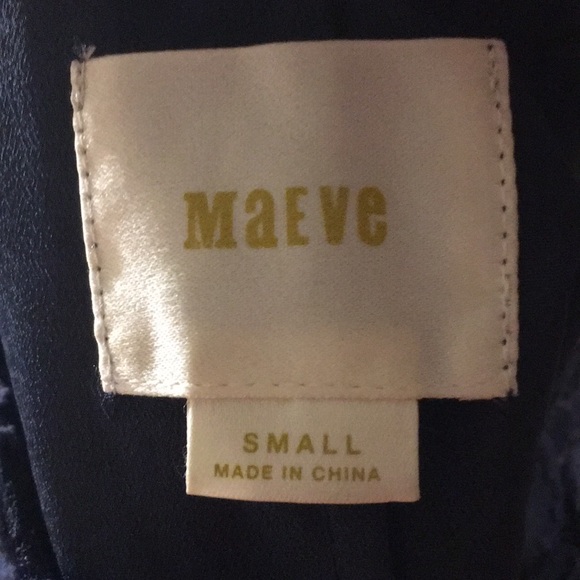 ❤️Anthropology Maeve navy lace blouse - Picture 4 of 4